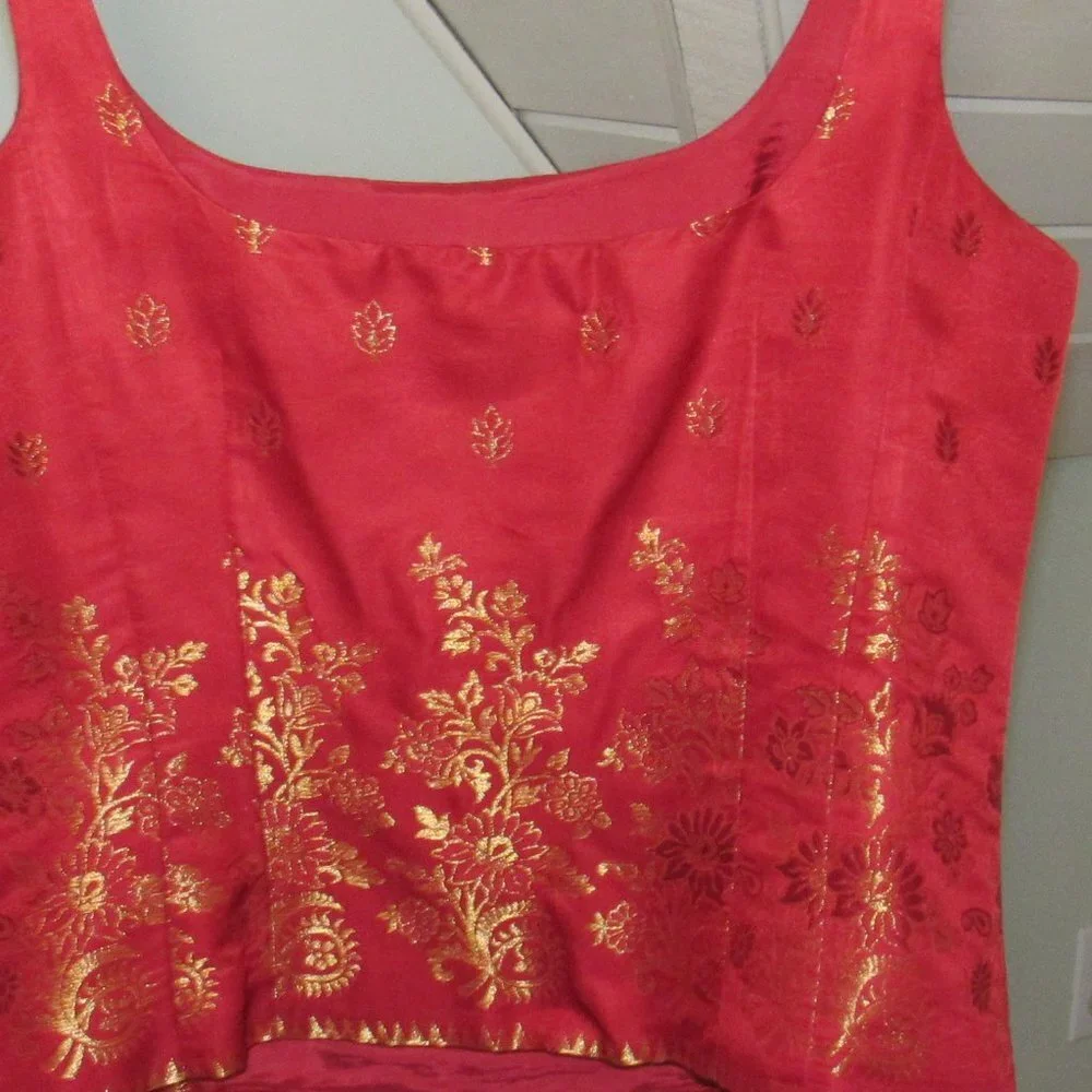 Ann Taylor Red Silk Top with Gold Embroidery Size 14 - Picture 5 of 14